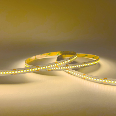 Светодиодная лента Favourite 24В SMD2835 14,4Вт/м 3000K 5м IP65 2001-31465