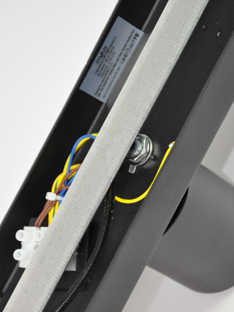 Спот Elvan NLS-2410/3-G10-Bk