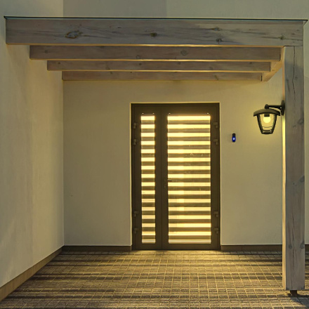 Уличный настенный светильник Apeyron Дели НБУ 07-60-002 У1 11-152