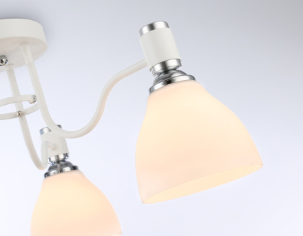 Потолочная люстра Ambrella Light Modern TR303302