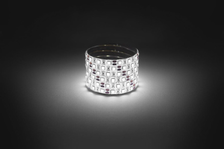 Светодиодная лента Эра 12В 5050 14,4Вт/м 4000K 5м IP65 LS5050-14,4-60-12-4000K-IP65-1 year-5m Б0059913