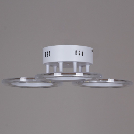 Потолочная люстра Reluce 09812-3.3-03A WH