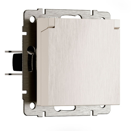 Розетка влагозащишенная с заземлением с защитной крышкой и шторками Werkel перламутровый рифленый W1171213 4690389213106 a069601