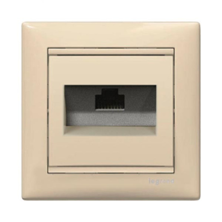 Розетка компьютерная RJ45 Legrand Valena 5e кат UTP с захватами слоновая кость 774130