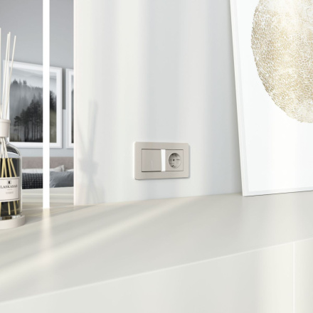 Розетка с/з со шторками Werkel W1271104 4690389211973 a069463