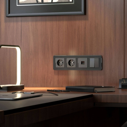 Рамка на 4 поста Werkel Platinum черный алюминий 4690389184512 W0042608