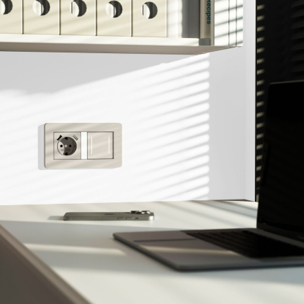 Выключатель сенсорный двухклавишный с подсветкой Werkel W4522014 4690389213922 a069763