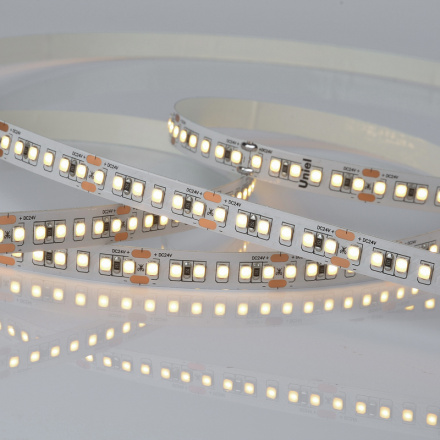 Светодиодная лента Uniel ULS-2835-168LED/m-10mm-IP20-DC24V-14W/m-5M-3000K катушка в герметичной упаковке