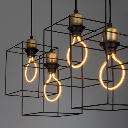 Лампа светодиодная филаментная Elektrostandard E27 4W 2400K прозрачная 4690389136061