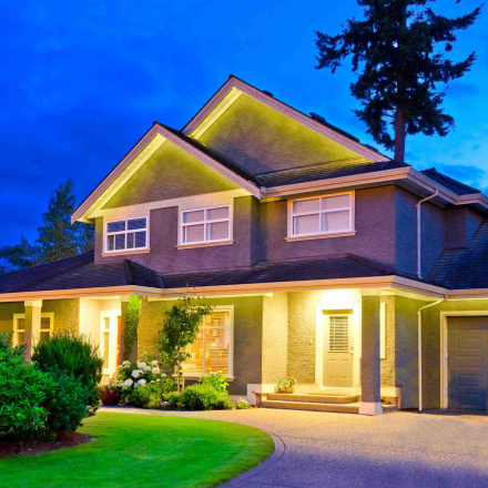 Комплект светодиодной ленты Apeyron 12В 4,8Вт/м smd3528, 60д/м IP65 220Лм/м 5м 3000К (адаптер питания, коннектор) SL-27