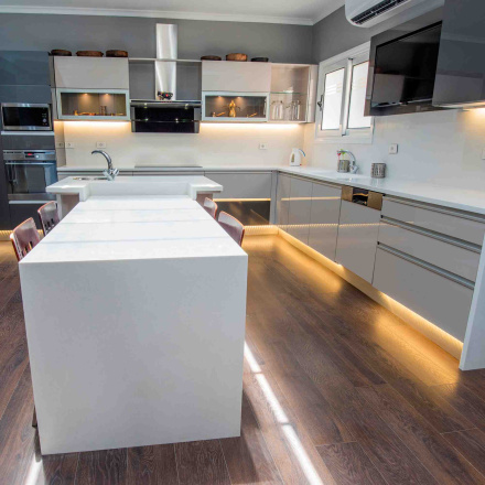 Светодиодная лента Apeyron 12В СТ 4,8Вт/м smd3528, 60д/м IP65 5м желтая 05BL