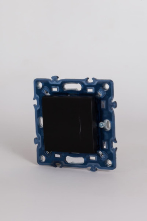 Выключатель с подсветкой ELBI Moda Vox 611-044831-201