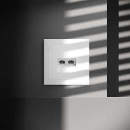 Розетка компьютерная двойная Voltum S70 VLS060202 (белый матовый)