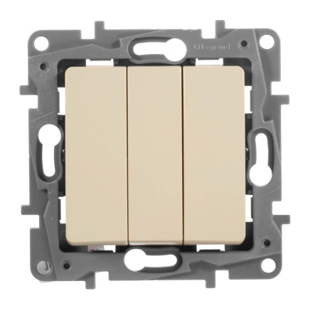 Выключатель трехклавишный Legrand Etika 10A 250V белый 672213