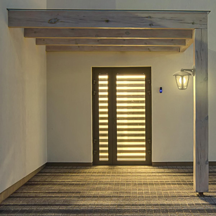 Уличный настенный светильник Apeyron Дели НБУ 07-60-004 У1 11-167