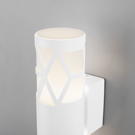 Бра Elektrostandard Fanc MRL LED 1023 белый 4690389153280