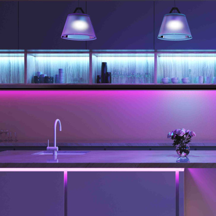 Светодиодная лента Apeyron 12В СТ 14,4Вт/м smd5050 60д/м IP20 500Лм/м 5м RGBW 00-109