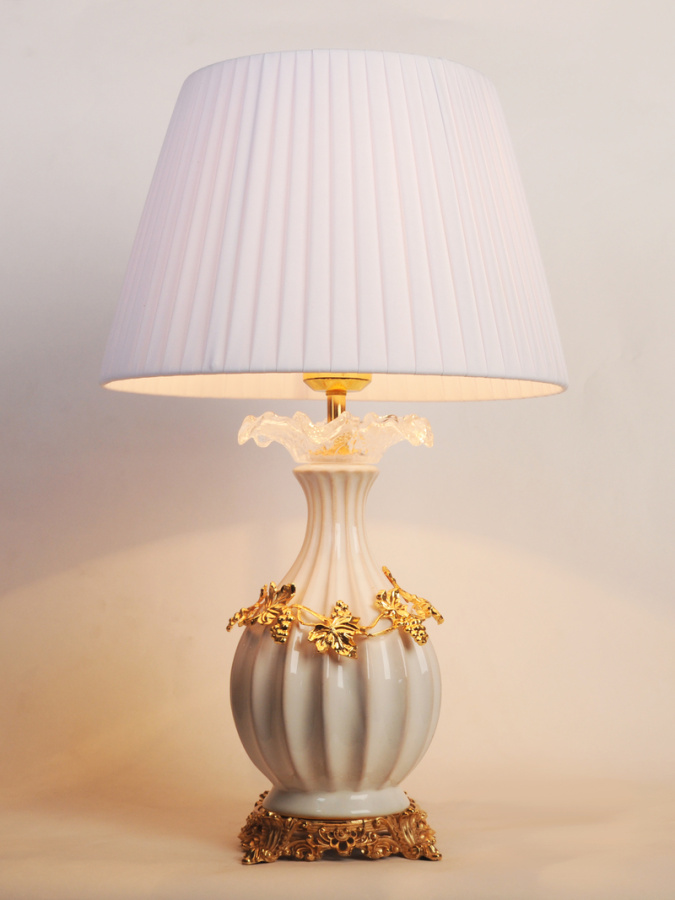 Настольная лампа Abrasax TL.8107-1GO