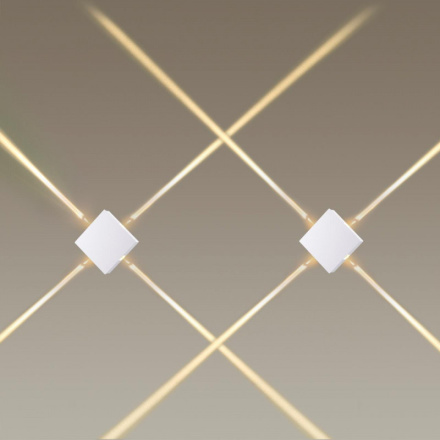 Настенный светильник Odeon Light 4258/8WL